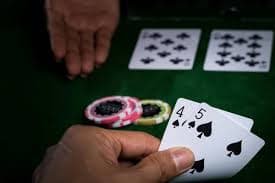 slotss ဘင်ဂို Mobile APP တွင် မြန်မာ ကစားသမားများ Jackpot Bingo ကစားနေသည့် မြင်ကွင်း